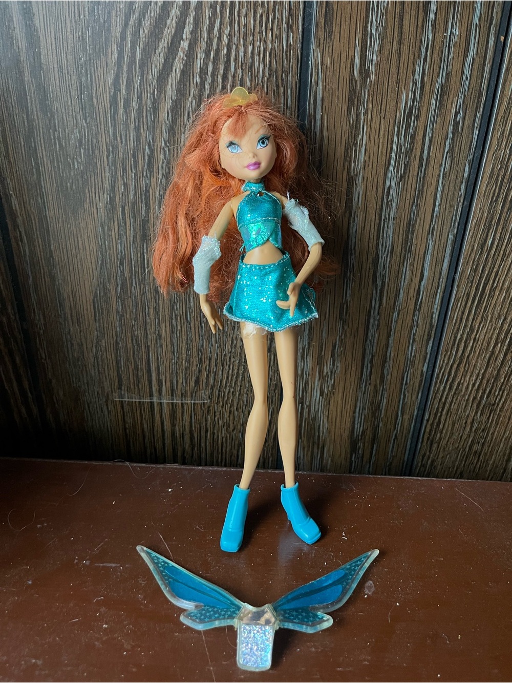 y2K Mattel Winx Club Charmix Bloom Doll w/ Wings Clothes & Shoes
